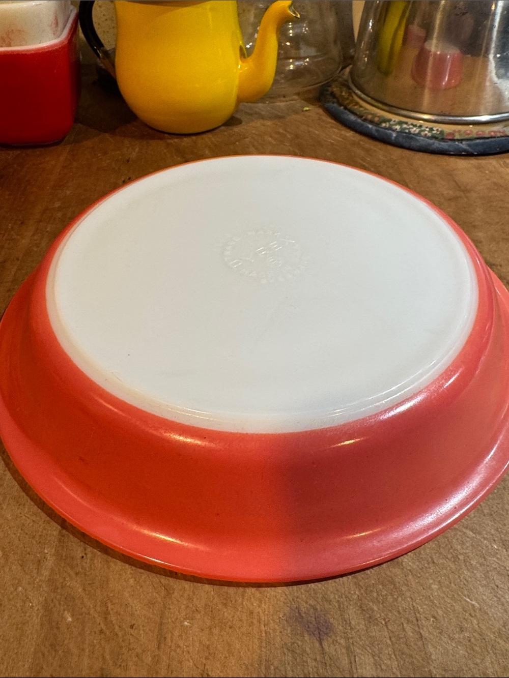 Vintage PYREX pink flamingo pie dish